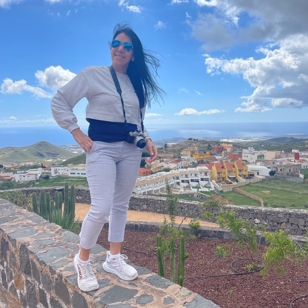 Meet your Posher, Gabriela